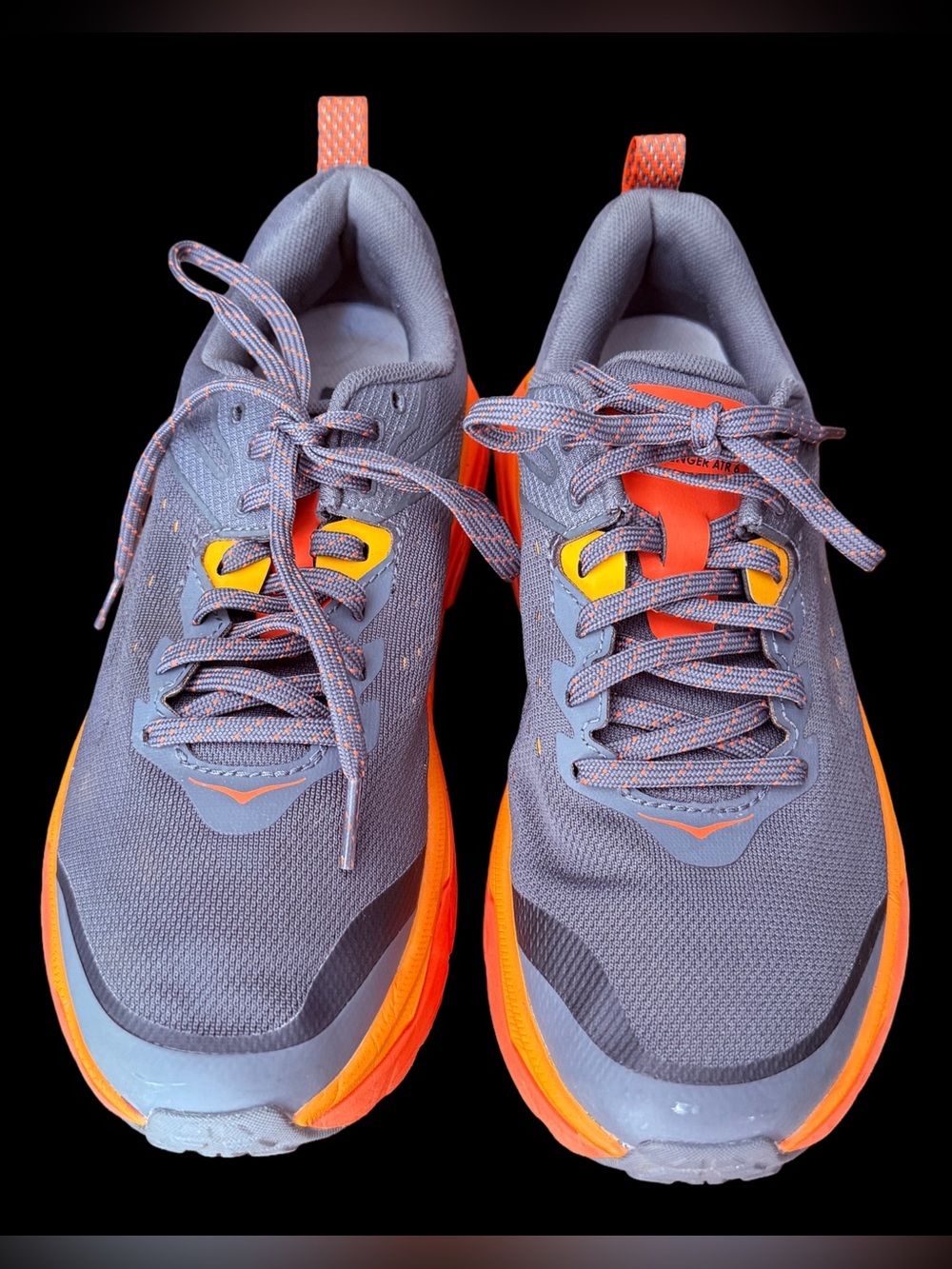 Hoka Challenger ATR 6 running shoes Size 8